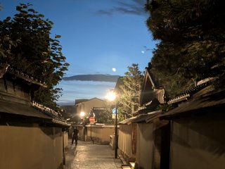 ★2025年7月20日-(7/14-7/20間) ,３連休中日、夕方店舗へ