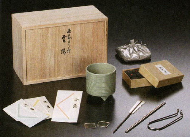 画像1: 聞香セット　雲隠(京都松栄堂) (1)