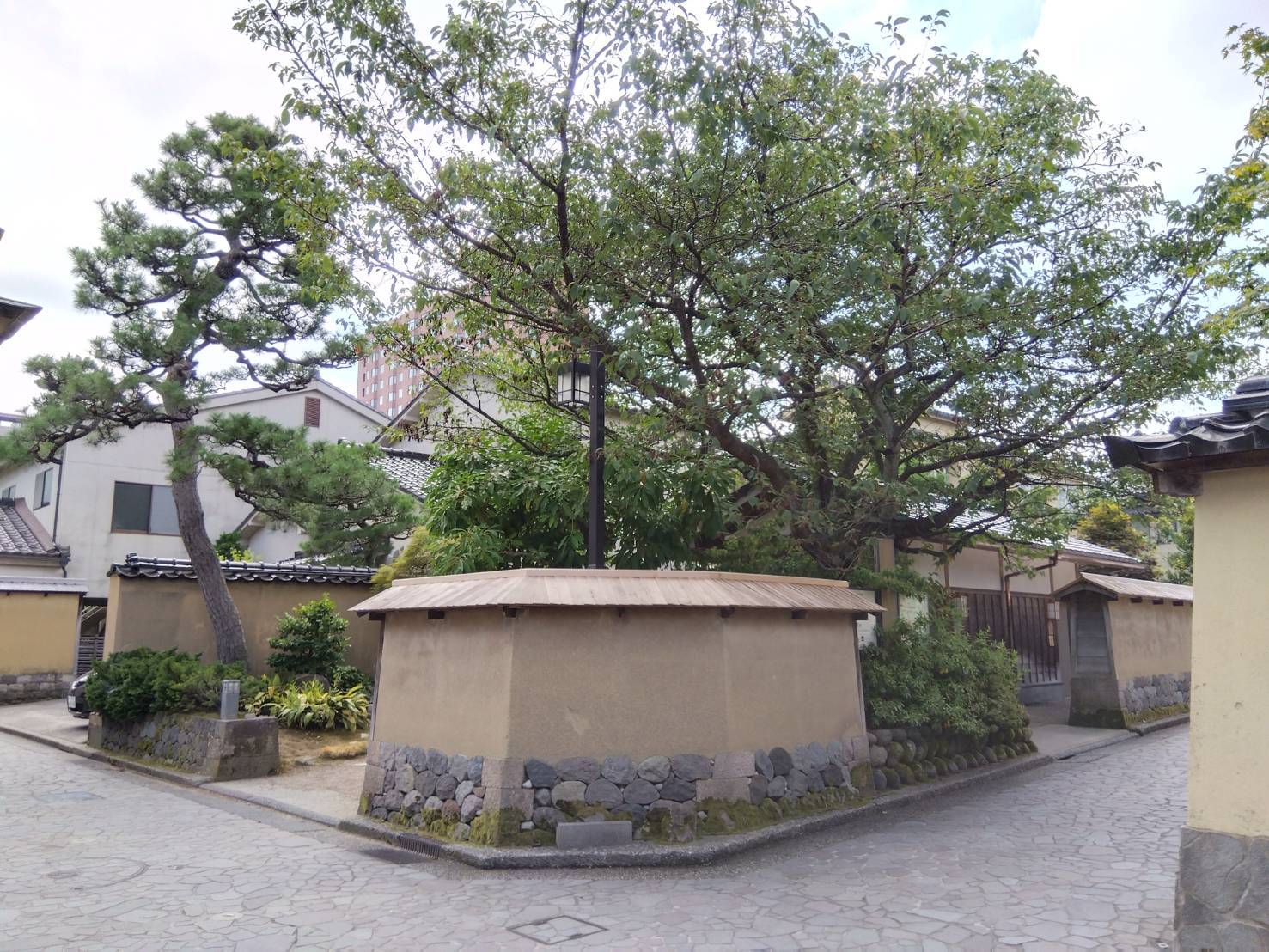 お香・専門店 金沢市|金沢の観光地-武家屋敷跡近くのアロマ香房焚屋