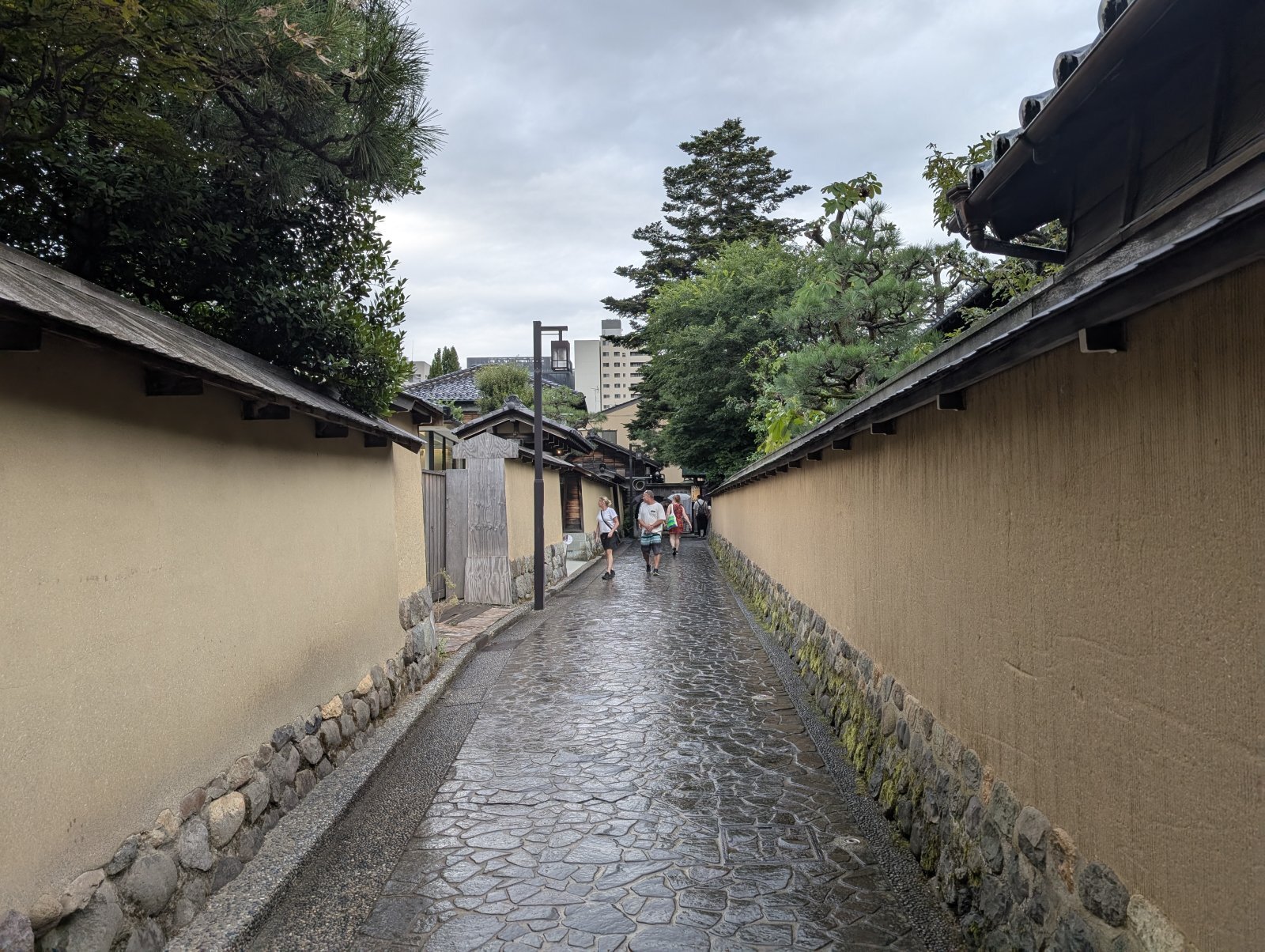お香・専門店 金沢市|金沢の観光地-武家屋敷跡近くのアロマ香房焚屋