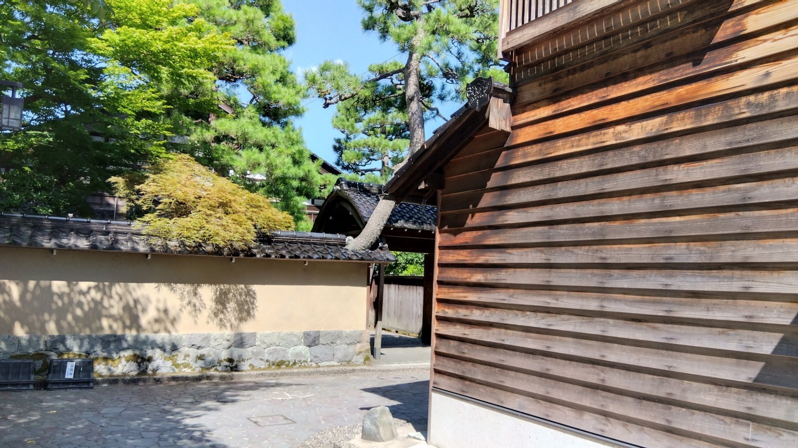 金沢のお香とアロマの香り専門店(石川県金沢市)・金沢観光地・金沢の観光スポット武家屋敷跡近く・人気でおすすめのお土産処-お香専門店のアロマ香房焚屋