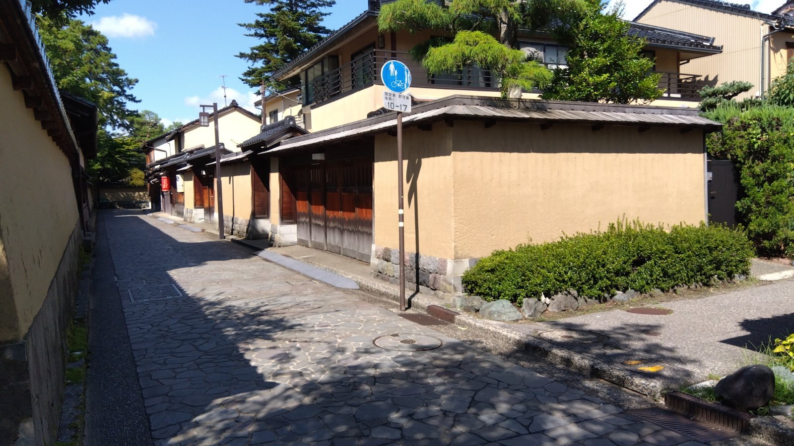 金沢のお香とアロマの香り専門店(石川県金沢市)・金沢観光地・金沢の観光スポット武家屋敷跡近く・人気でおすすめのお土産処-お香専門店のアロマ香房焚屋