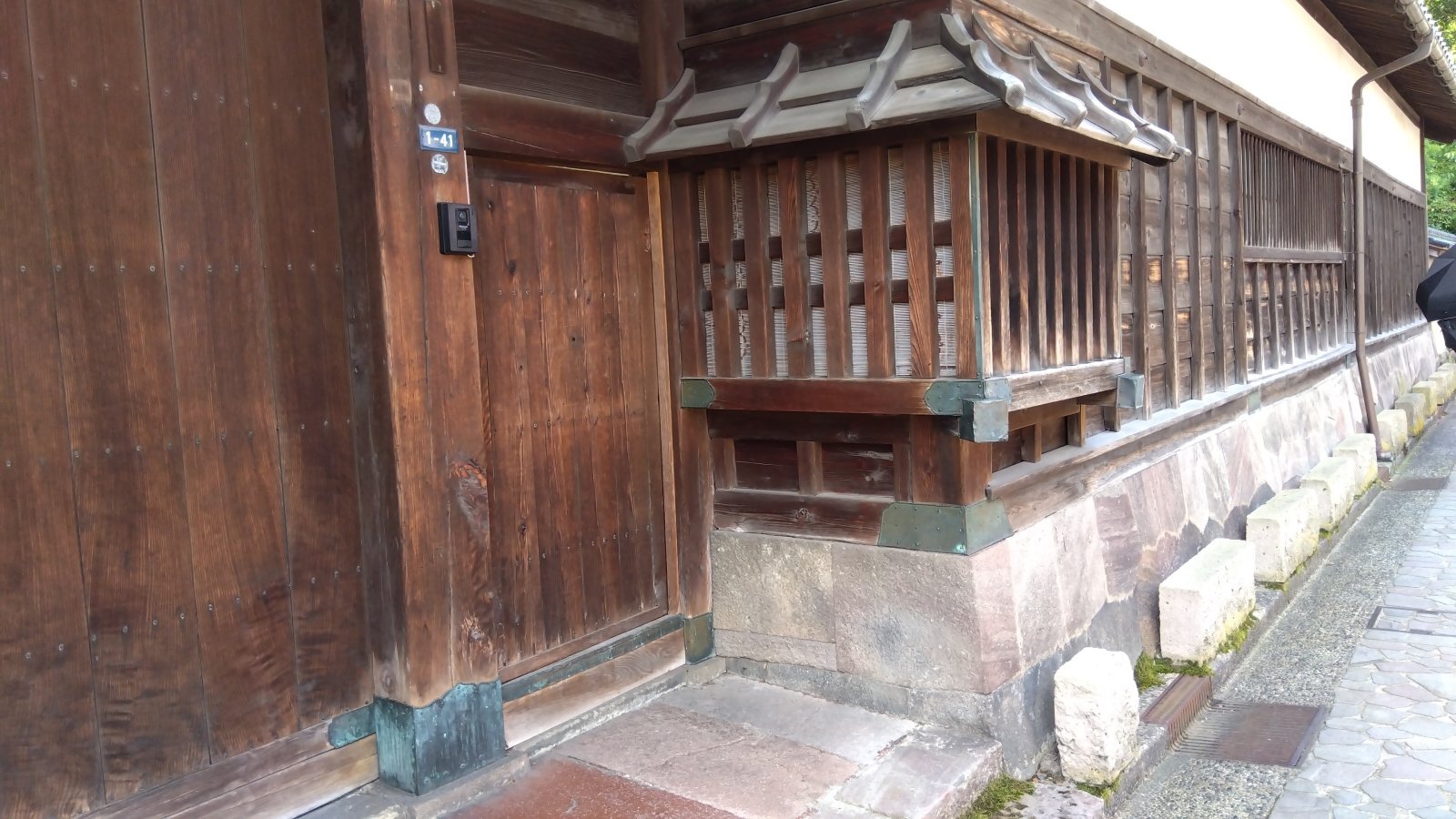 金沢のお香とアロマの香り専門店(石川県金沢市)・金沢観光地・金沢の観光スポット武家屋敷跡近く・人気でおすすめのお土産処-お香専門店のアロマ香房焚屋