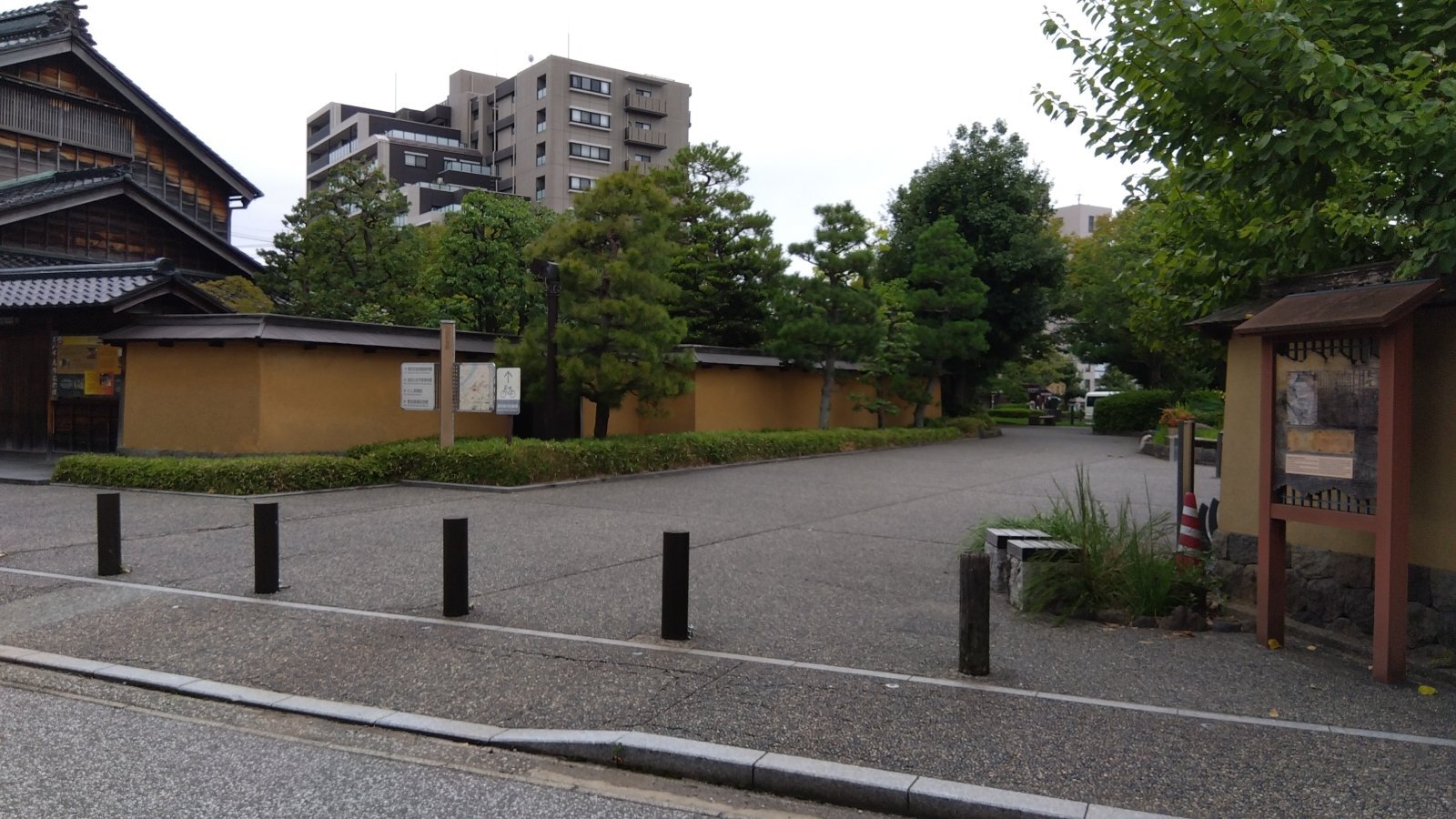 金沢のお香とアロマの香り専門店(石川県金沢市)・金沢観光地・金沢の観光スポット武家屋敷跡近く・人気でおすすめのお土産処-お香専門店のアロマ香房焚屋