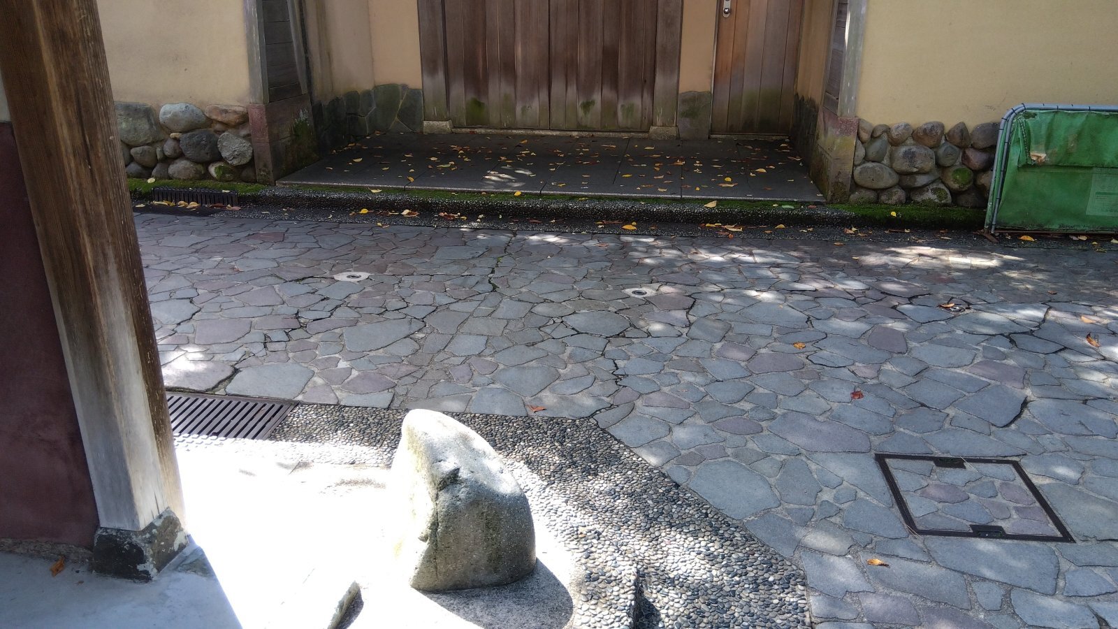 金沢のお香とアロマの香り専門店(石川県金沢市)・金沢観光地・金沢の観光スポット武家屋敷跡近く・人気でおすすめのお土産処-お香専門店のアロマ香房焚屋