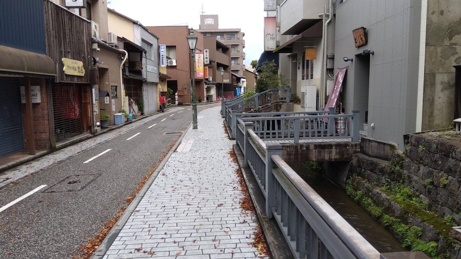 金沢のお香とアロマの香り専門店(石川県金沢市)・金沢観光地・金沢の観光スポット武家屋敷跡近く・人気でおすすめのお土産処-お香専門店のアロマ香房焚屋