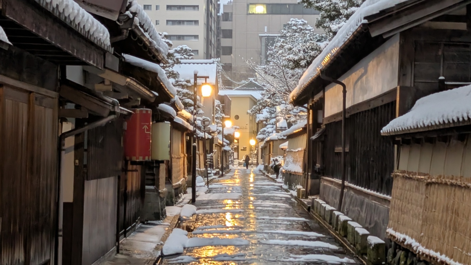 金沢のお香とアロマの香り専門店(石川県金沢市)・金沢観光地・金沢の観光スポット武家屋敷跡近く・人気でおすすめのお土産処-お香専門店のアロマ香房焚屋