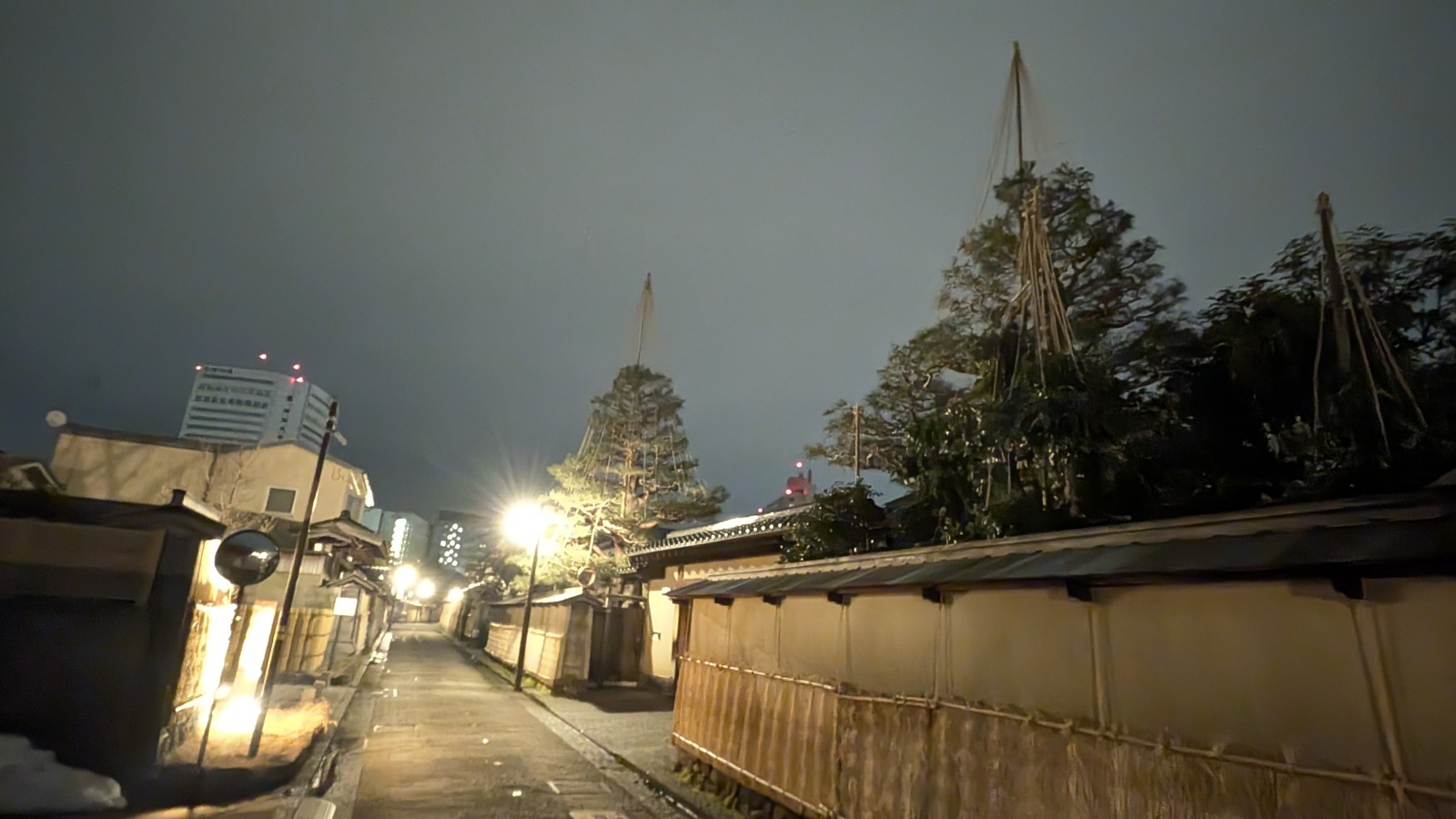 金沢のお香とアロマの香り専門店(石川県金沢市)・金沢観光地・金沢の観光スポット武家屋敷跡近く・人気でおすすめのお土産処-お香専門店のアロマ香房焚屋