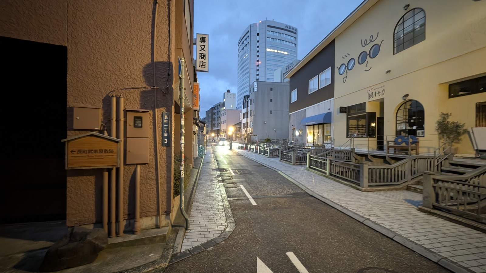 金沢のお香とアロマの香り専門店(石川県金沢市)・金沢観光地・金沢の観光スポット武家屋敷跡近く・人気でおすすめのお土産処-お香専門店のアロマ香房焚屋