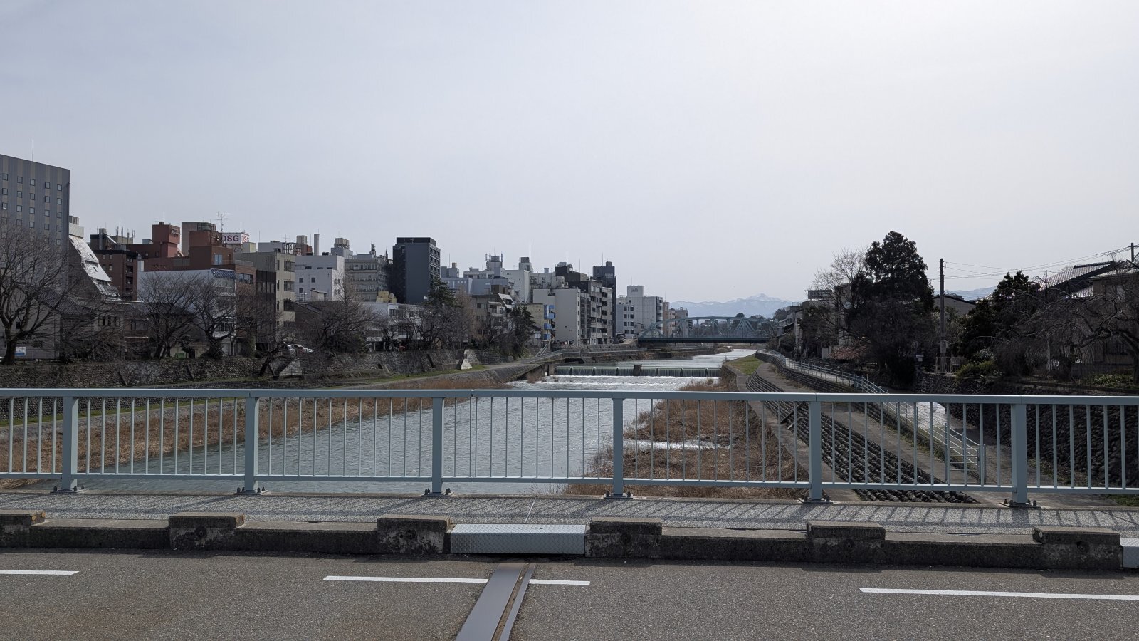 金沢のお香とアロマの香り専門店(石川県金沢市)・金沢観光地・金沢の観光スポット武家屋敷跡近く・人気でおすすめのお土産処-お香専門店のアロマ香房焚屋
