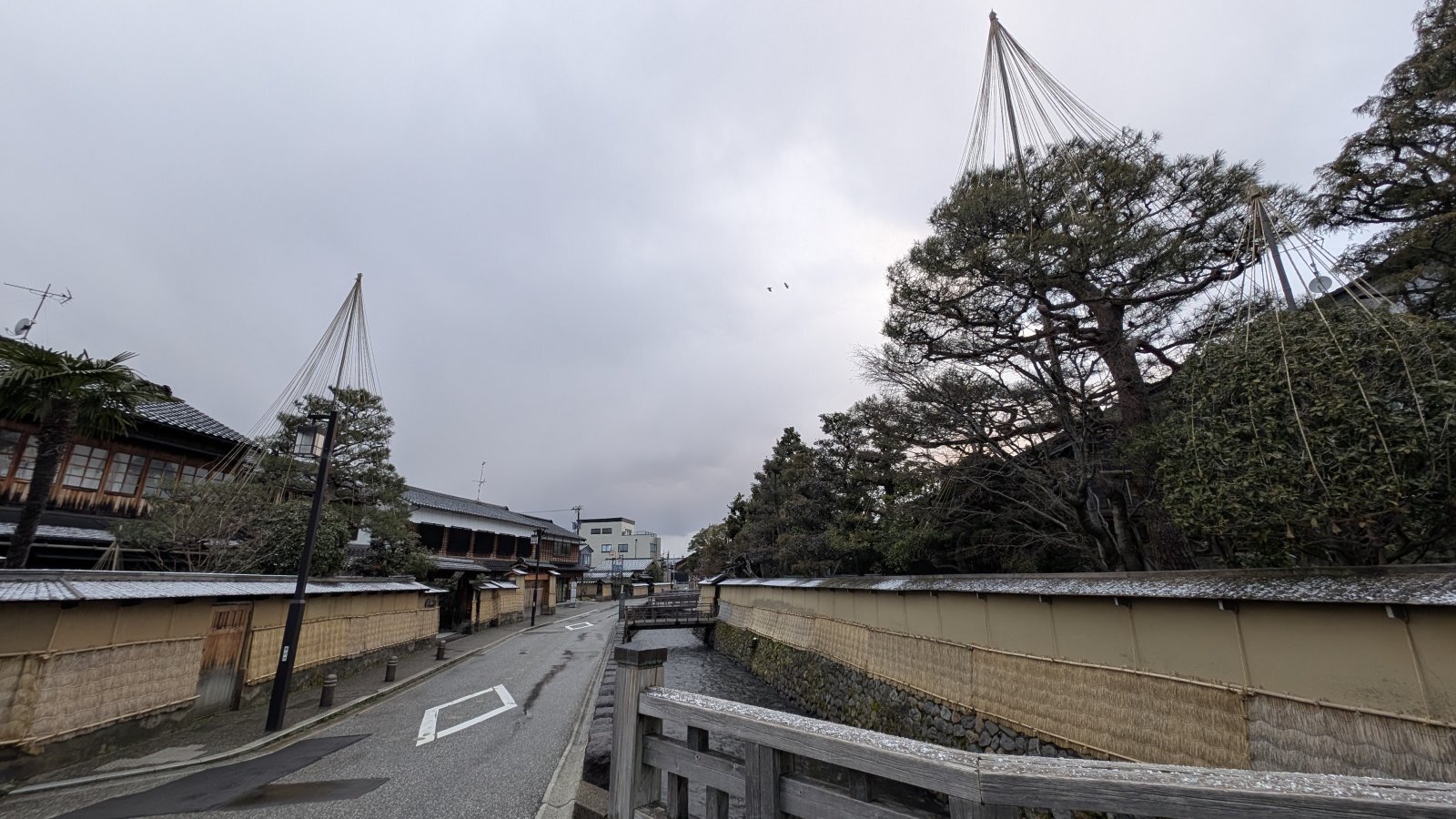 金沢のお香とアロマの香り専門店(石川県金沢市)・金沢観光地・金沢の観光スポット武家屋敷跡近く・人気でおすすめのお土産処-お香専門店のアロマ香房焚屋