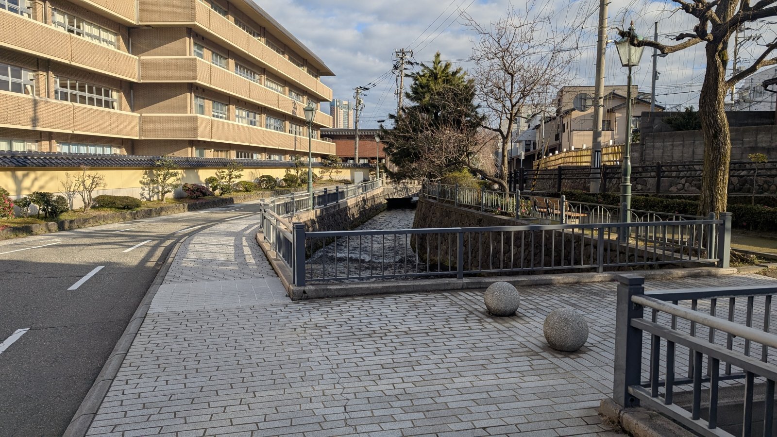 金沢のお香とアロマの香り専門店(石川県金沢市)・金沢観光地・金沢の観光スポット武家屋敷跡近く・人気でおすすめのお土産処-お香専門店のアロマ香房焚屋