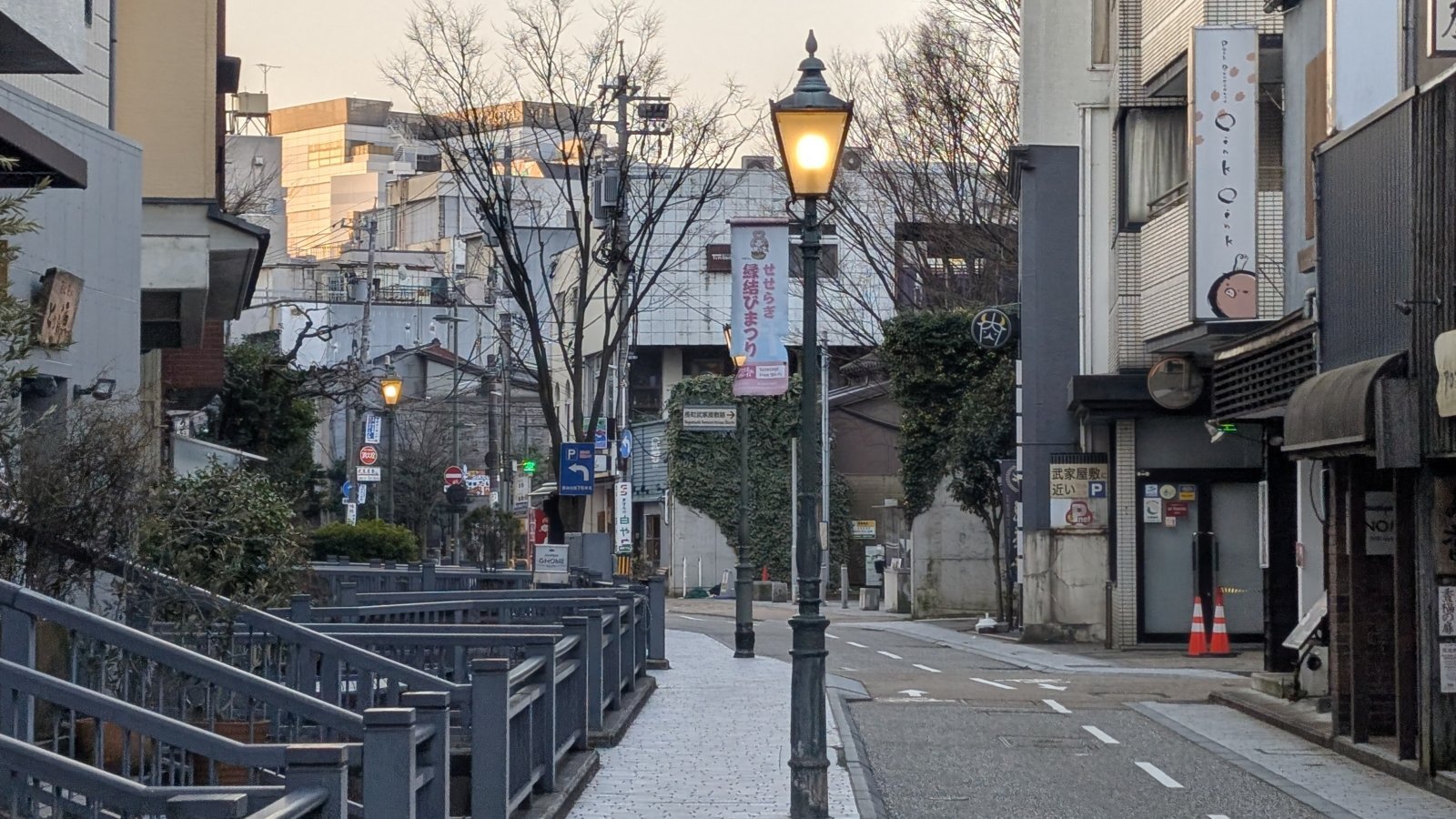 金沢のお香とアロマの香り専門店(石川県金沢市)・金沢観光地・金沢の観光スポット武家屋敷跡近く・人気でおすすめのお土産処-お香専門店のアロマ香房焚屋
