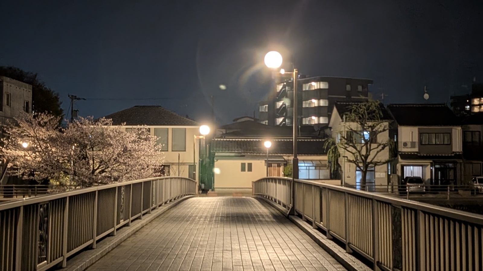 金沢のお香とアロマの香り専門店(石川県金沢市)・金沢観光地・金沢の観光スポット武家屋敷跡近く・人気でおすすめのお土産処-お香専門店のアロマ香房焚屋