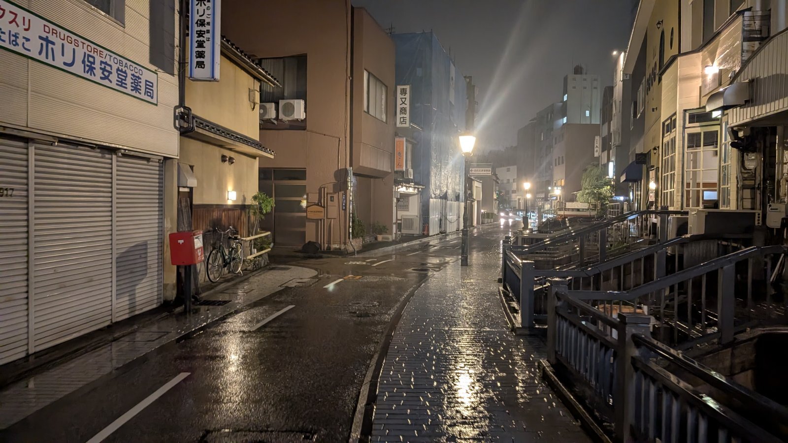 店主 焚屋 金沢のお香とアロマの香り専門店(石川県金沢市)・金沢観光地・金沢の観光スポット武家屋敷跡近く・人気でおすすめのお土産処-お香専門店のアロマ香房焚屋
