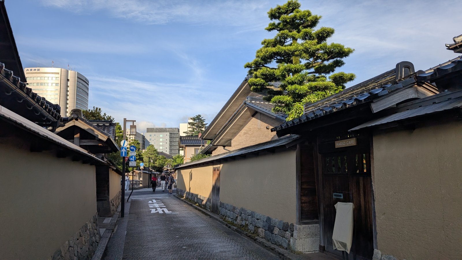 店主 焚屋 金沢のお香とアロマの香り専門店(石川県金沢市)・金沢観光地・金沢の観光スポット武家屋敷跡近く・人気でおすすめのお土産処-お香専門店のアロマ香房焚屋