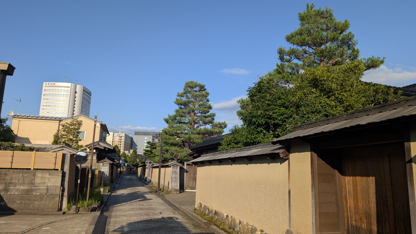 店主 焚屋 金沢のお香とアロマの香り専門店(石川県金沢市)・金沢観光地・金沢の観光スポット武家屋敷跡近く・人気でおすすめのお土産処-お香専門店のアロマ香房焚屋