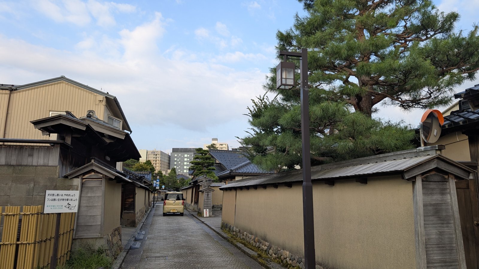 店主 焚屋 金沢のお香とアロマの香り専門店(石川県金沢市)・金沢観光地・金沢の観光スポット武家屋敷跡近く・人気でおすすめのお土産処-お香専門店のアロマ香房焚屋