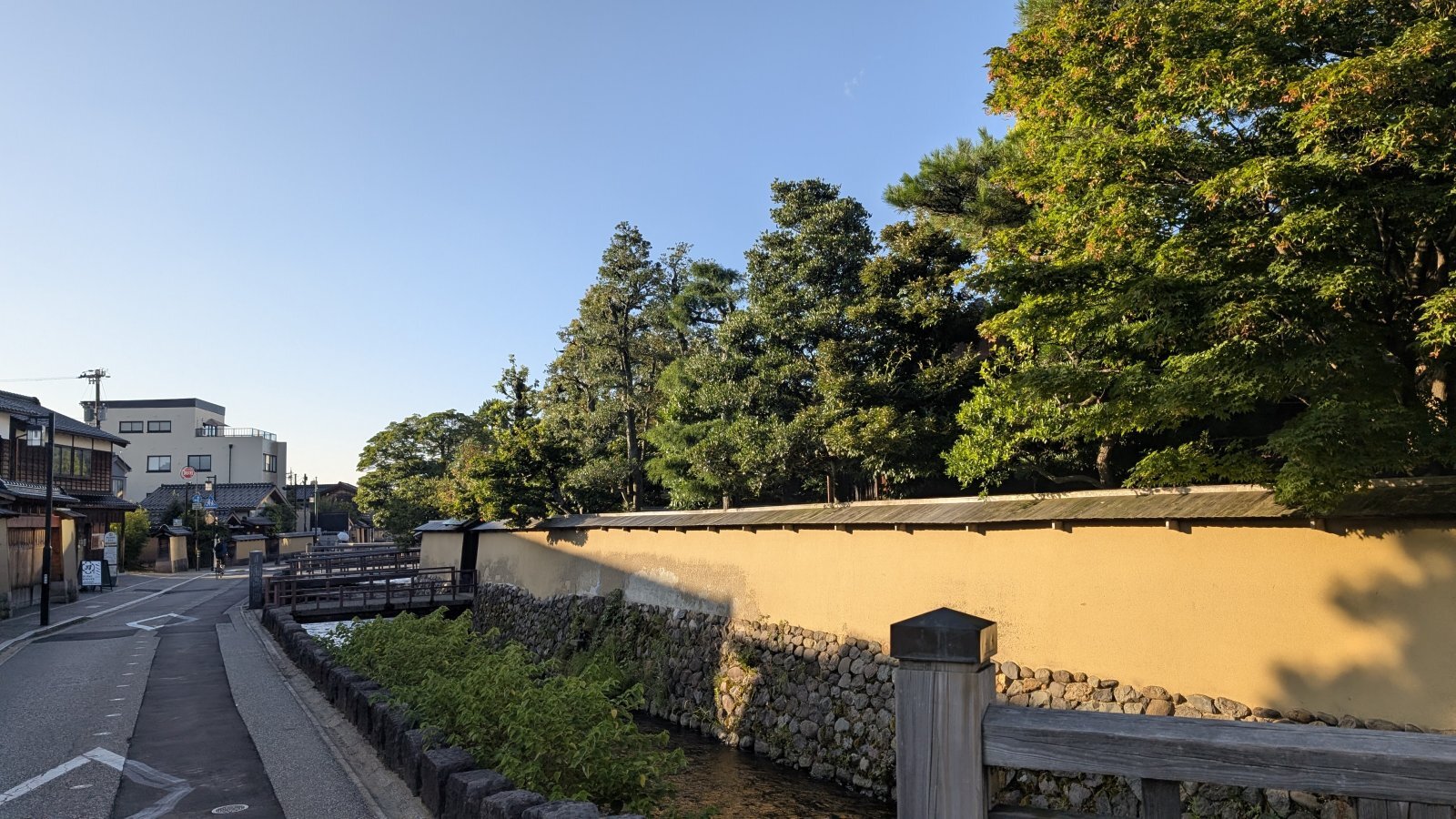 金沢のお香とアロマの香り専門店(石川県金沢市)・金沢観光地・金沢の観光スポット武家屋敷跡近く・人気でおすすめのお土産処-お香専門店のアロマ香房焚屋