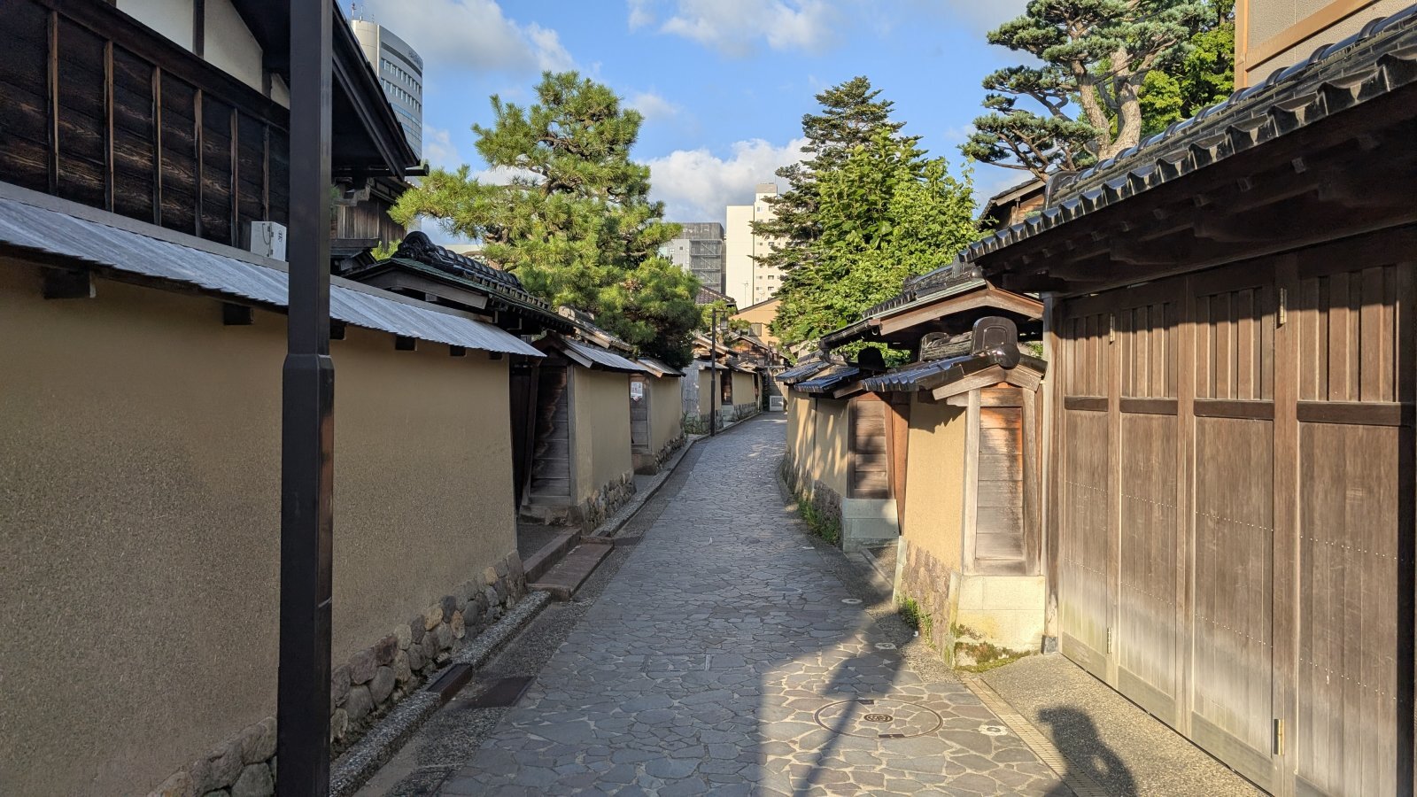 金沢のお香とアロマの香り専門店(石川県金沢市)・金沢観光地・金沢の観光スポット武家屋敷跡近く・人気でおすすめのお土産処-お香専門店のアロマ香房焚屋