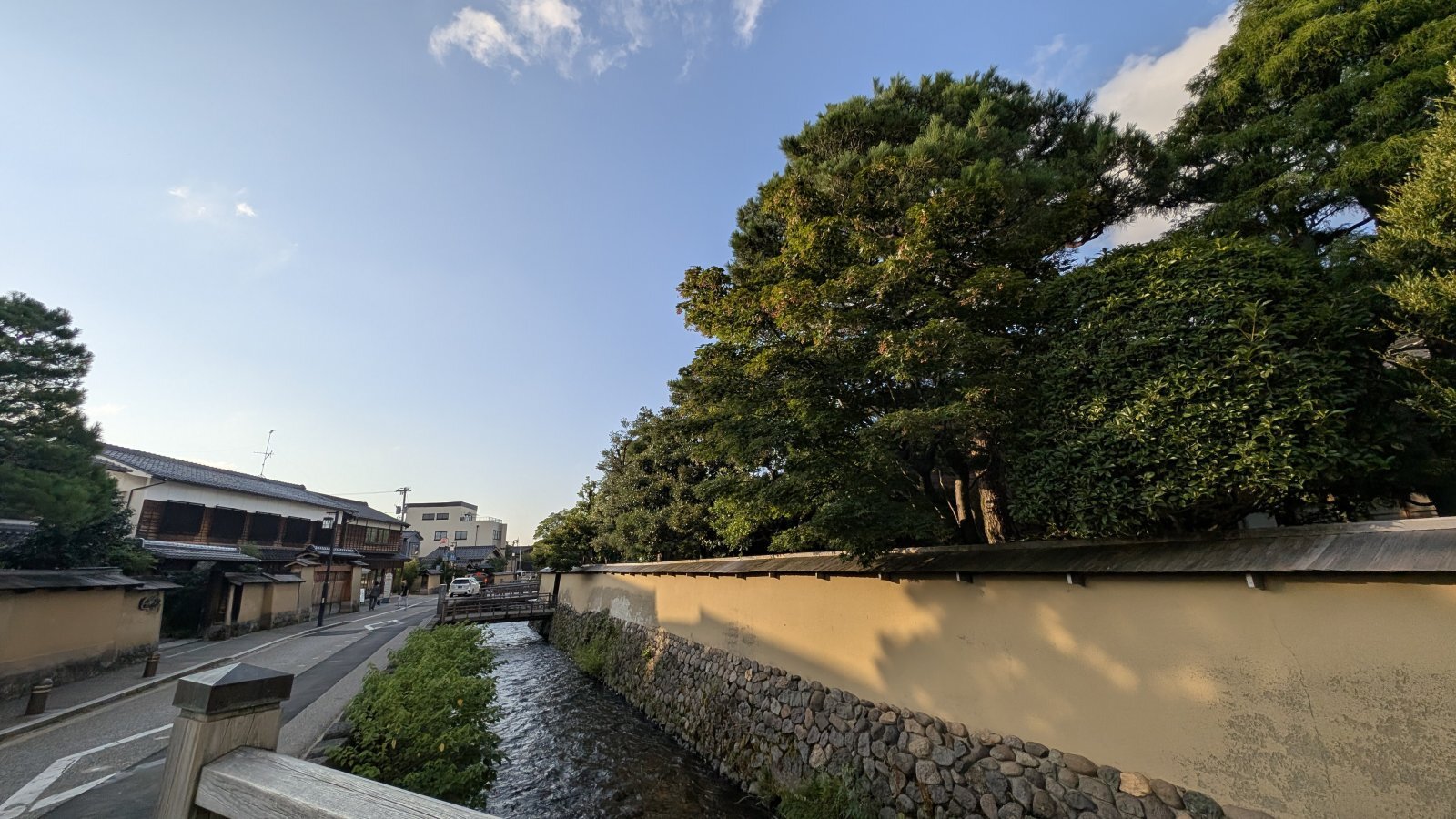 金沢のお香とアロマの香り専門店(石川県金沢市)・金沢観光地・金沢の観光スポット武家屋敷跡近く・人気でおすすめのお土産処-お香専門店のアロマ香房焚屋