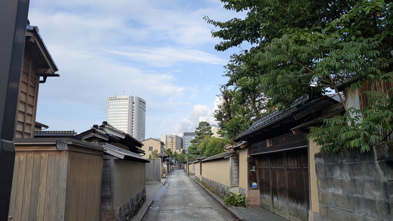 金沢のお香とアロマの香り専門店(石川県金沢市)・金沢観光地・金沢の観光スポット武家屋敷跡近く・人気でおすすめのお土産処-お香専門店のアロマ香房焚屋