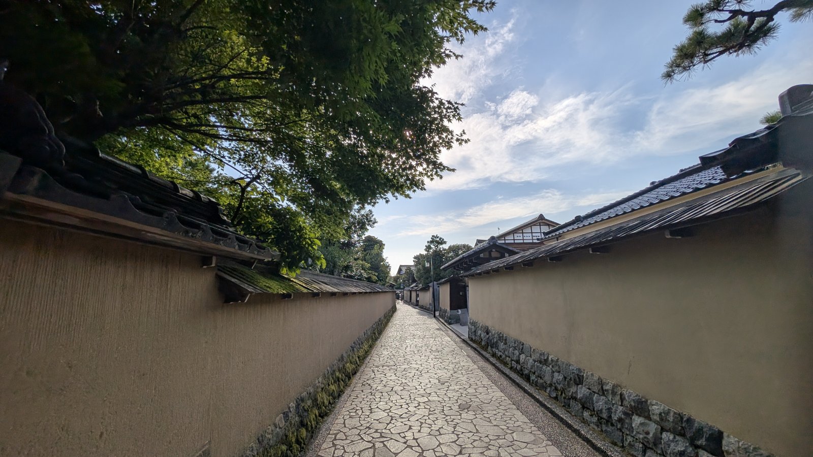 金沢のお香とアロマの香り専門店(石川県金沢市)・金沢観光地・金沢の観光スポット武家屋敷跡近く・人気でおすすめのお土産処-お香専門店のアロマ香房焚屋