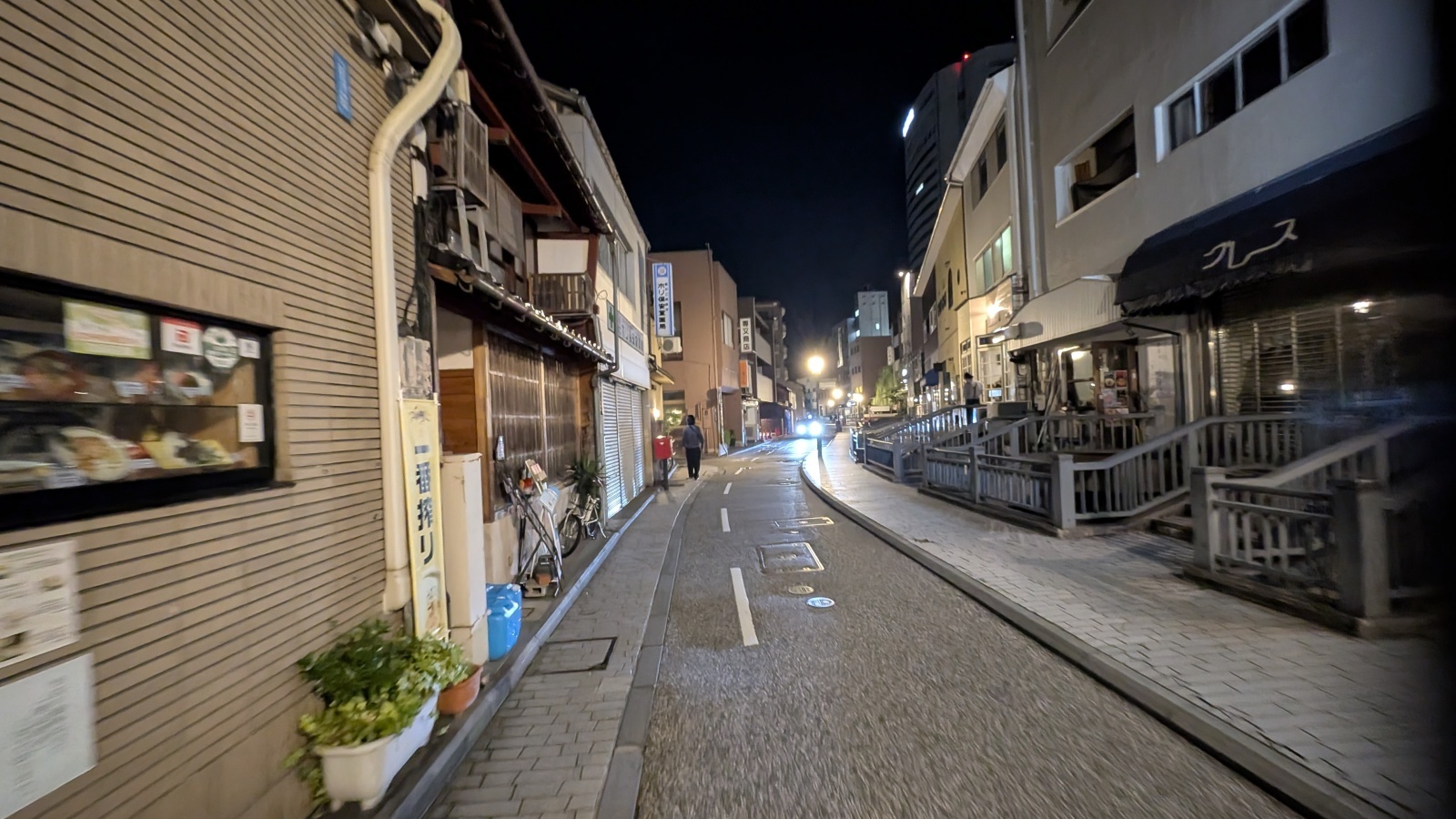 金沢のお香とアロマの香り専門店(石川県金沢市)・金沢観光地・金沢の観光スポット武家屋敷跡近く・人気でおすすめのお土産処-お香専門店のアロマ香房焚屋