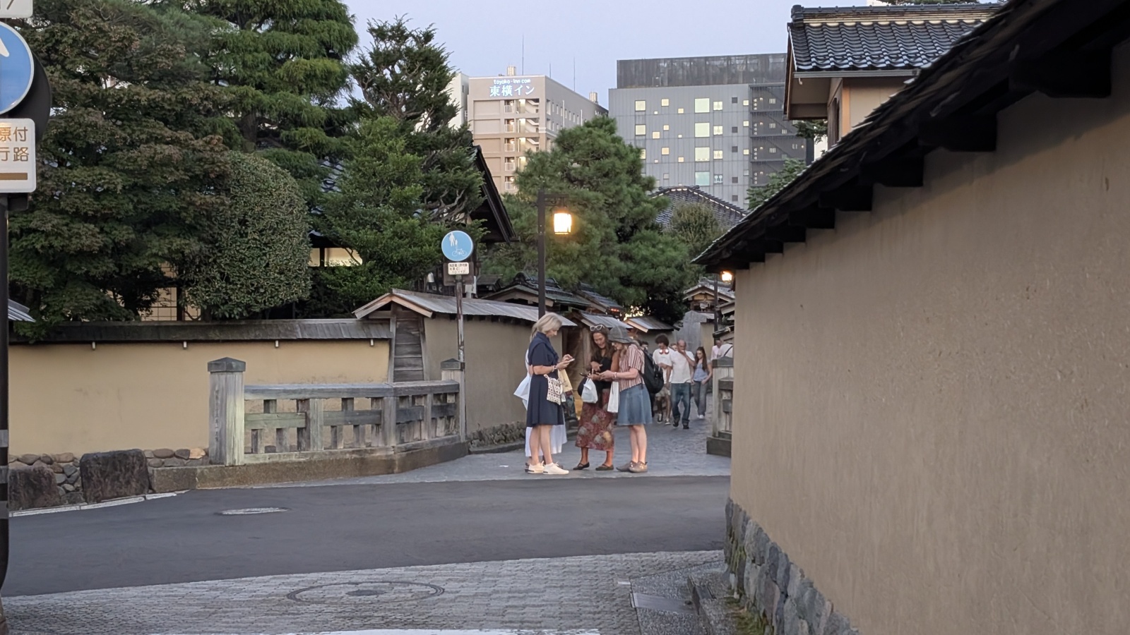 金沢のお香とアロマの香り専門店(石川県金沢市)・金沢観光地・金沢の観光スポット武家屋敷跡近く・人気でおすすめのお土産処-お香専門店のアロマ香房焚屋