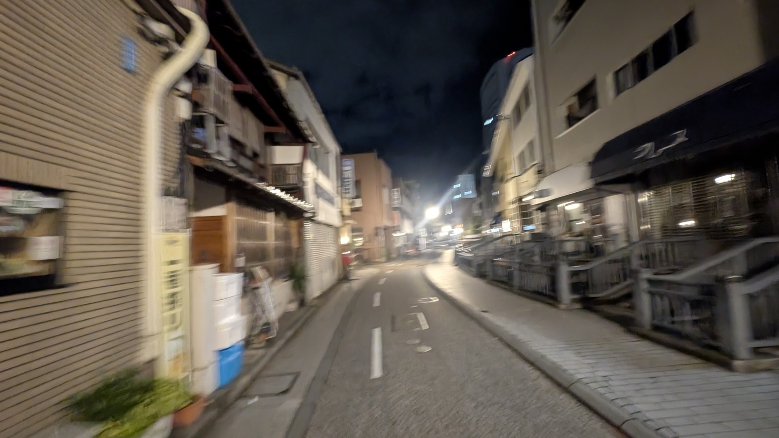 金沢のお香とアロマの香り専門店(石川県金沢市)・金沢観光地・金沢の観光スポット武家屋敷跡近く・人気でおすすめのお土産処-お香専門店のアロマ香房焚屋