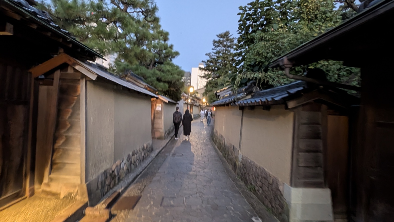 金沢のお香とアロマの香り専門店(石川県金沢市)・金沢観光地・金沢の観光スポット武家屋敷跡近く・人気でおすすめのお土産処-お香専門店のアロマ香房焚屋