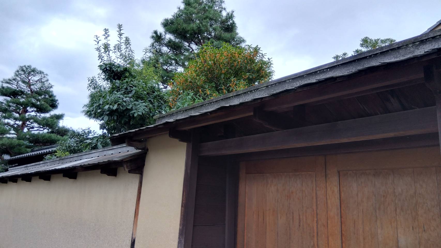 金沢のお香とアロマの香り専門店(石川県金沢市)・金沢観光地・金沢の観光スポット武家屋敷跡近く・人気でおすすめのお土産処-お香専門店のアロマ香房焚屋