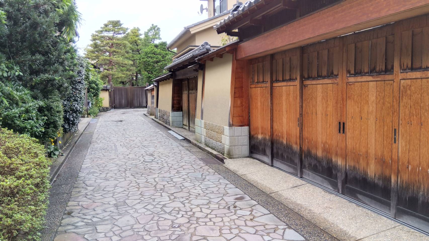 金沢のお香とアロマの香り専門店(石川県金沢市)・金沢観光地・金沢の観光スポット武家屋敷跡近く・人気でおすすめのお土産処-お香専門店のアロマ香房焚屋