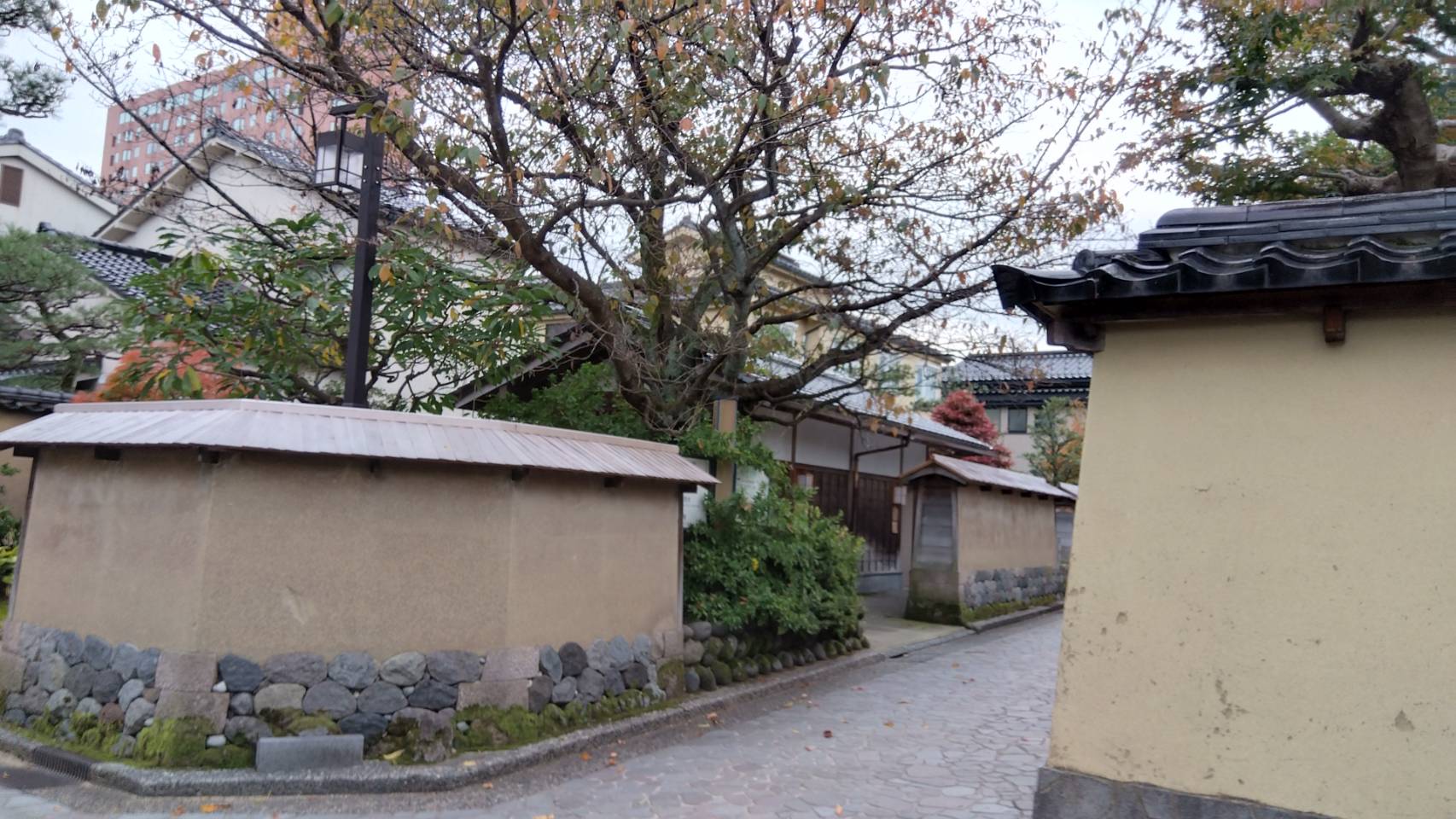 金沢のお香とアロマの香り専門店(石川県金沢市)・金沢観光地・金沢の観光スポット武家屋敷跡近く・人気でおすすめのお土産処-お香専門店のアロマ香房焚屋