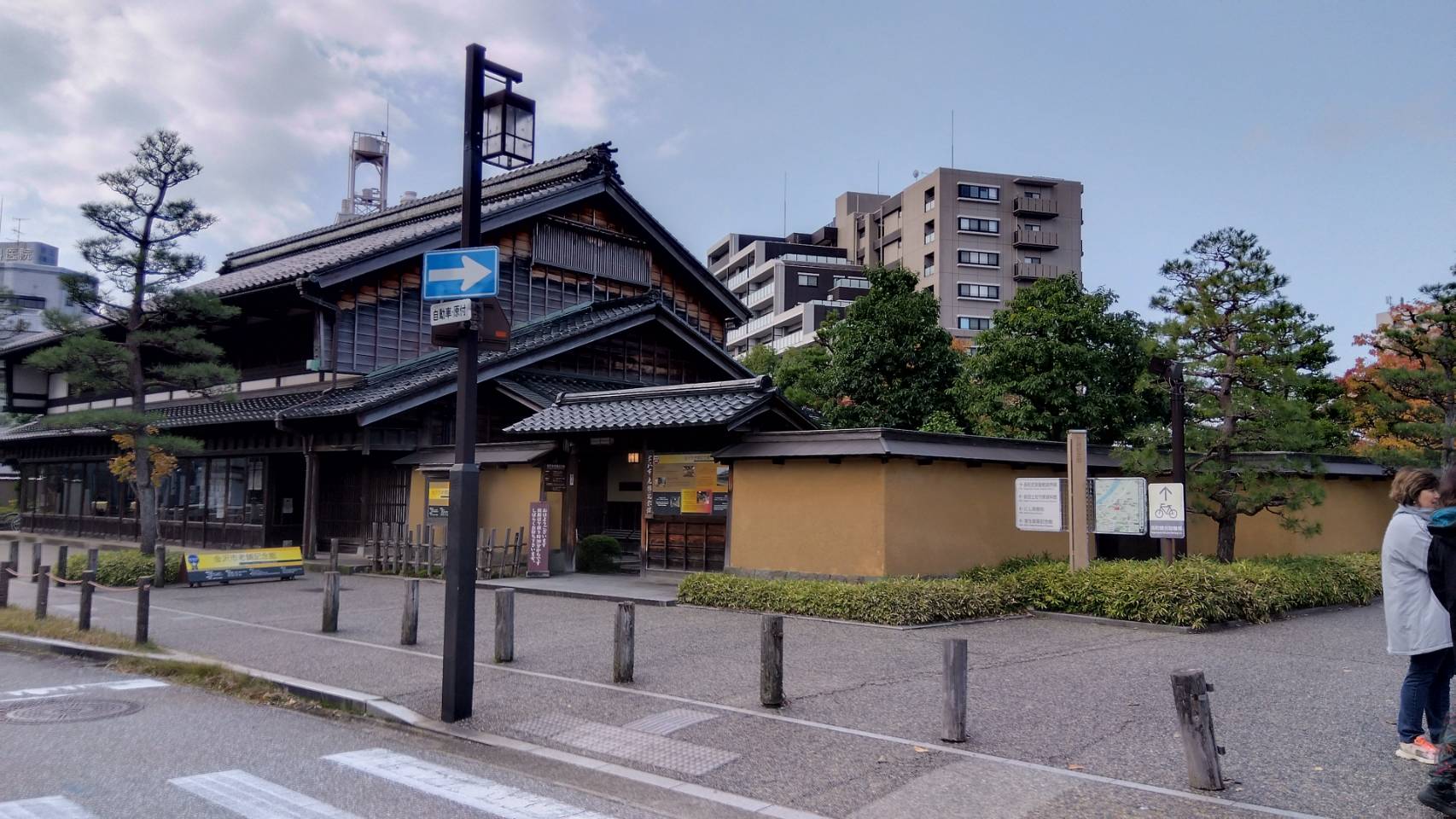 金沢のお香とアロマの香り専門店(石川県金沢市)・金沢観光地・金沢の観光スポット武家屋敷跡近く・人気でおすすめのお土産処-お香専門店のアロマ香房焚屋