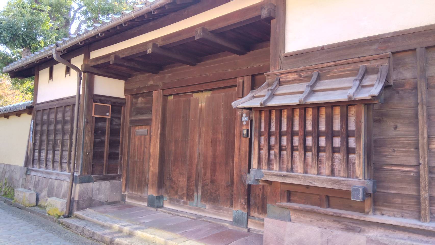 金沢のお香とアロマの香り専門店(石川県金沢市)・金沢観光地・金沢の観光スポット武家屋敷跡近く・人気でおすすめのお土産処-お香専門店のアロマ香房焚屋