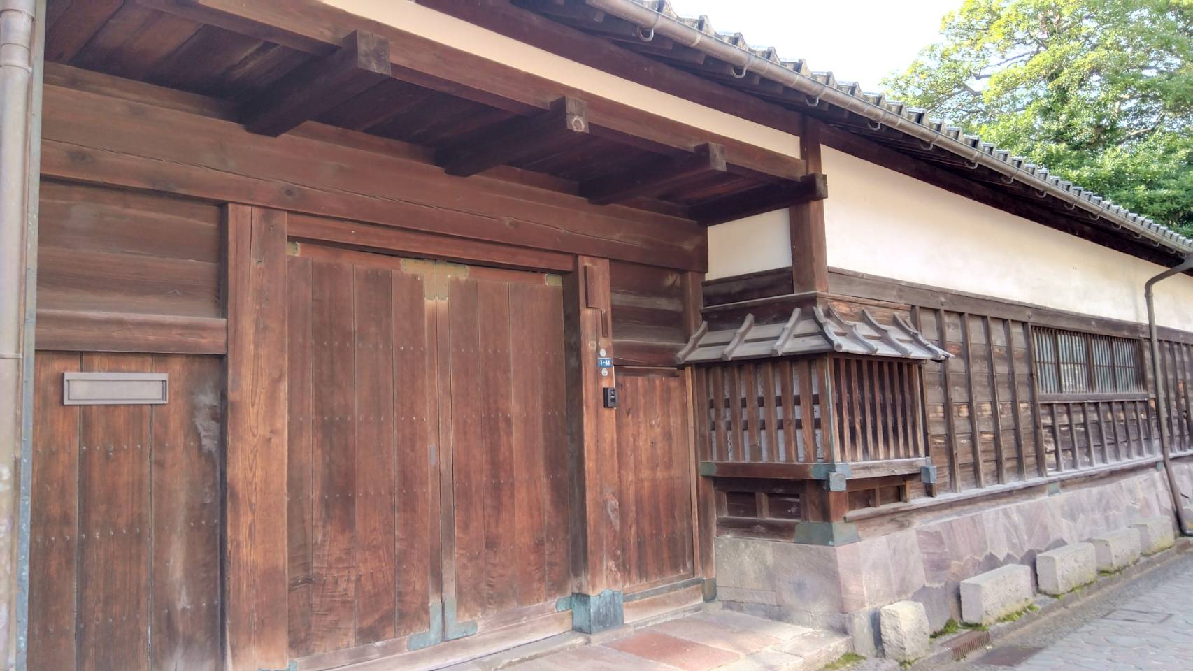 金沢のお香とアロマの香り専門店(石川県金沢市)・金沢観光地・金沢の観光スポット武家屋敷跡近く・人気でおすすめのお土産処-お香専門店のアロマ香房焚屋