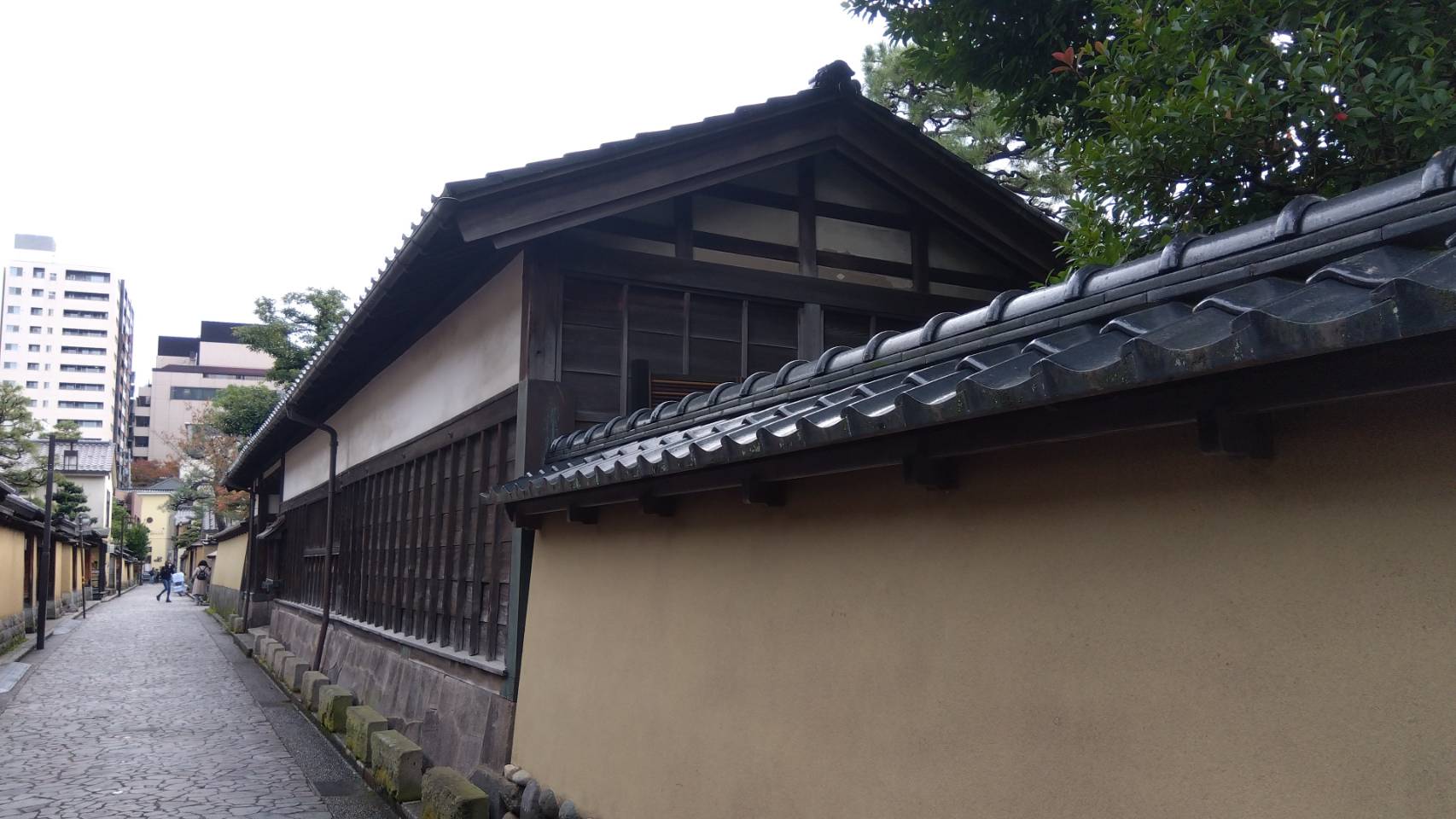 金沢のお香とアロマの香り専門店(石川県金沢市)・金沢観光地・金沢の観光スポット武家屋敷跡近く・人気でおすすめのお土産処-お香専門店のアロマ香房焚屋