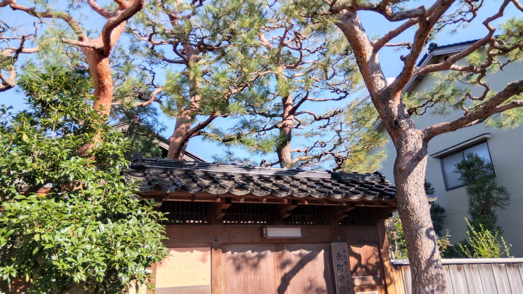 金沢のお香とアロマの香り専門店(石川県金沢市)・金沢観光地・金沢の観光スポット武家屋敷跡近く・人気でおすすめのお土産処-お香専門店のアロマ香房焚屋