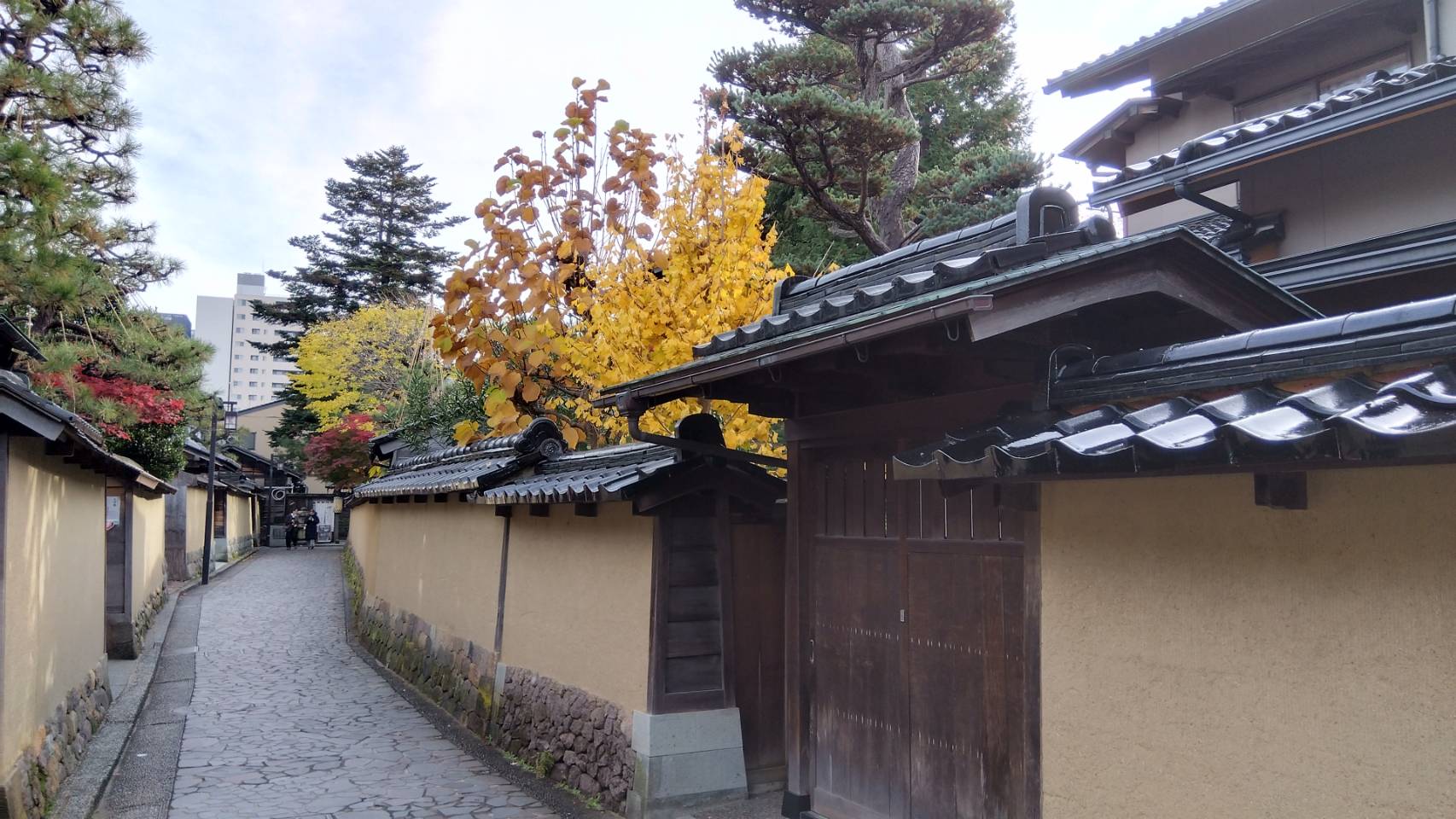 金沢のお香とアロマの香り専門店(石川県金沢市)・金沢観光地・金沢の観光スポット武家屋敷跡近く・人気でおすすめのお土産処-お香専門店のアロマ香房焚屋