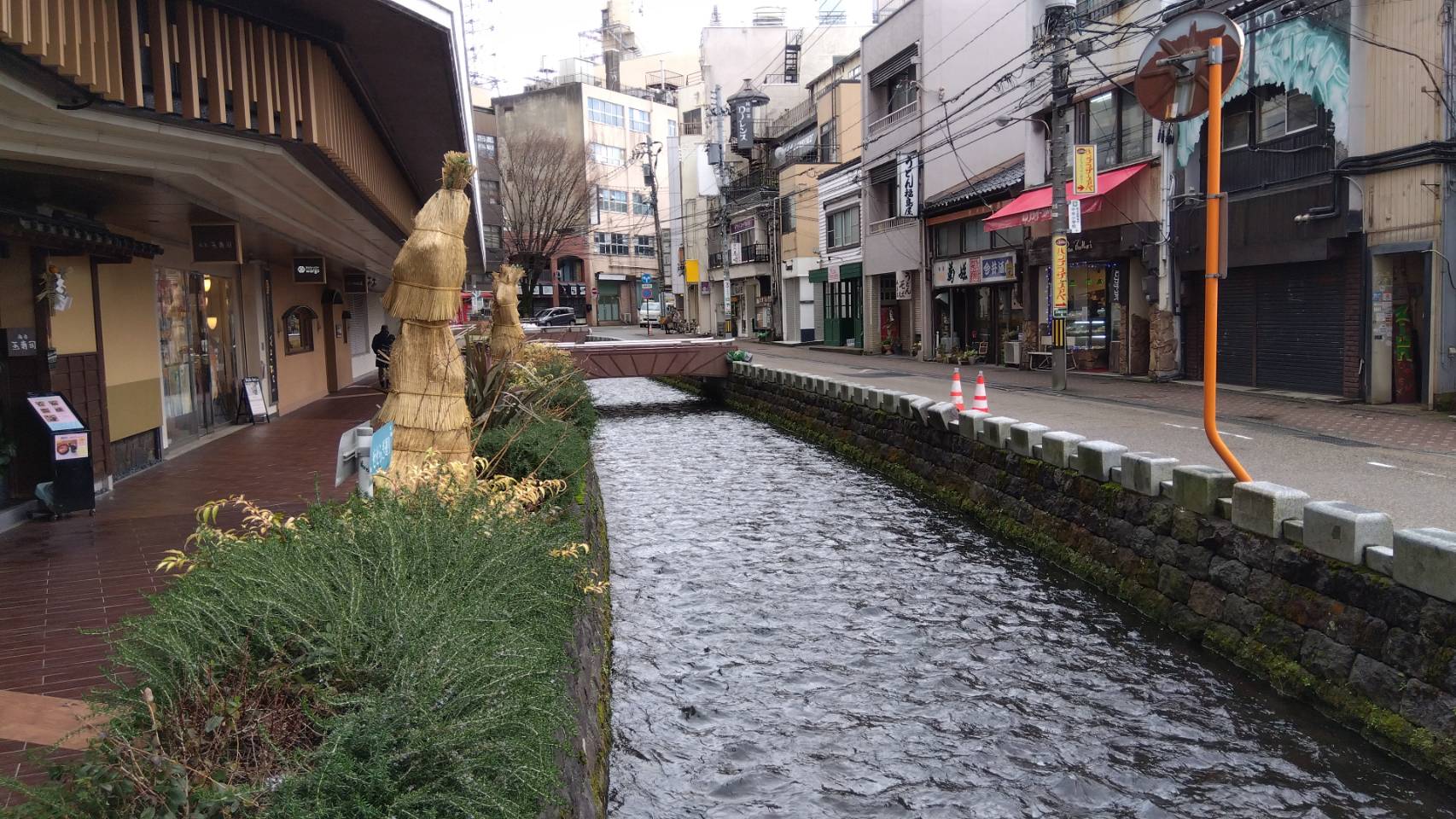 金沢のお香とアロマの香り専門店(石川県金沢市)・金沢観光地・金沢の観光スポット武家屋敷跡近く・人気でおすすめのお土産処-お香専門店のアロマ香房焚屋