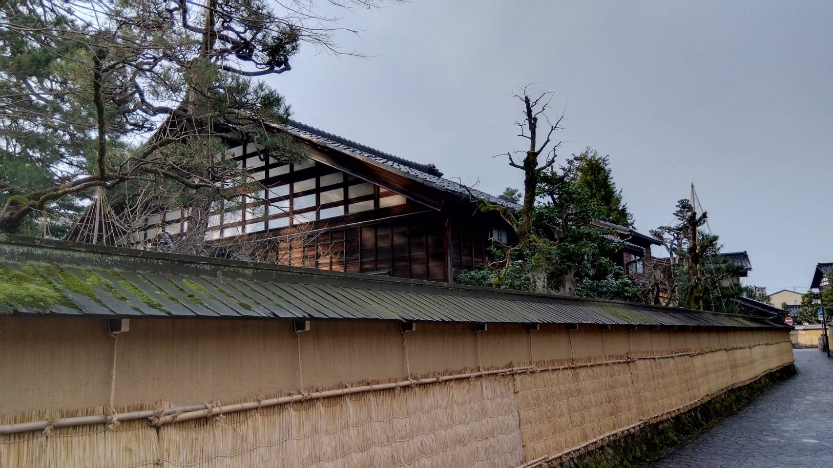 金沢のお香とアロマの香り専門店(石川県金沢市)・金沢観光地・金沢の観光スポット武家屋敷跡近く・人気でおすすめのお土産処-お香専門店のアロマ香房焚屋