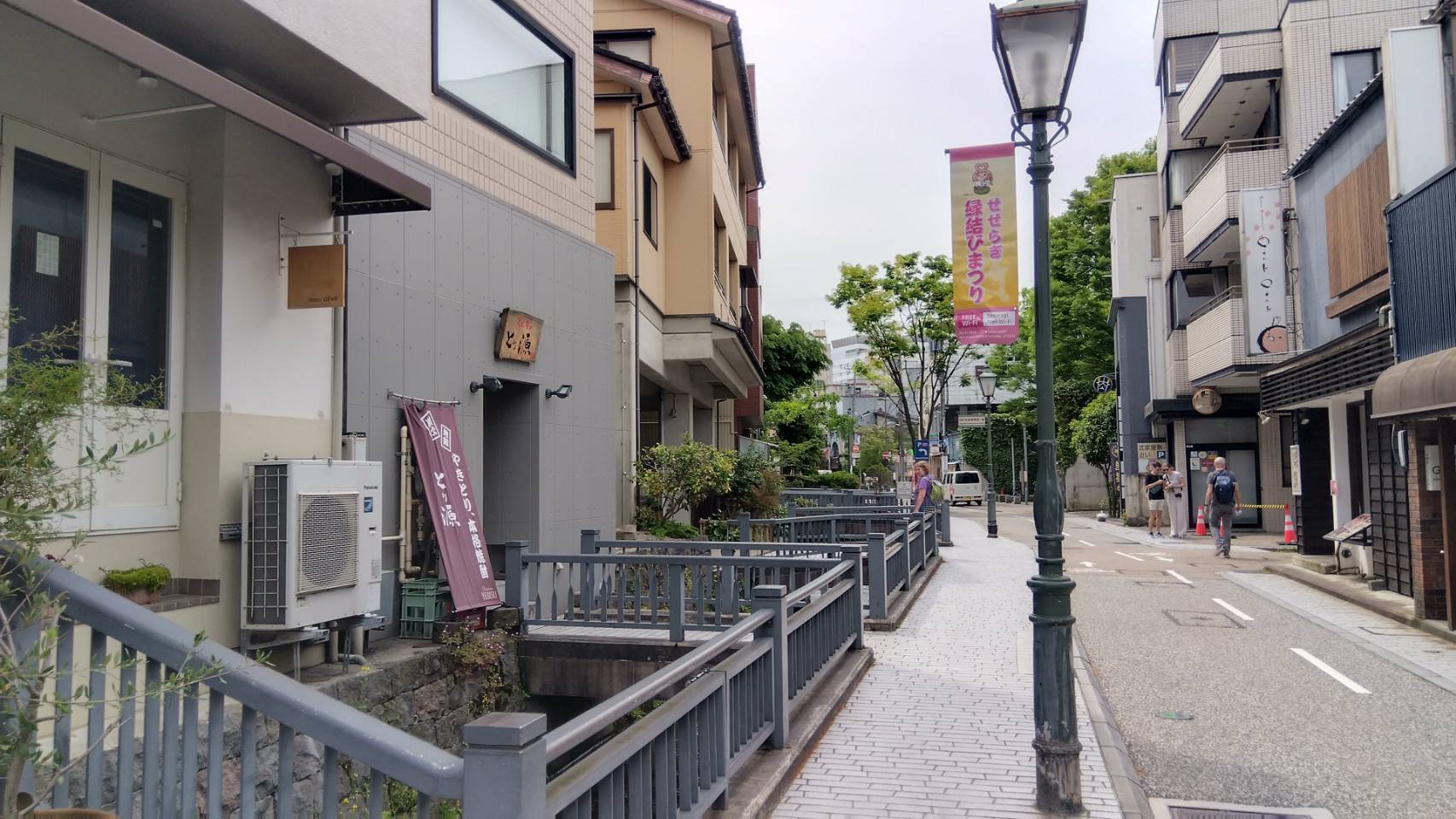 金沢のお香とアロマの香り専門店(石川県金沢市)・金沢観光地・金沢の観光スポット武家屋敷跡近く・人気でおすすめのお土産処-お香専門店のアロマ香房焚屋