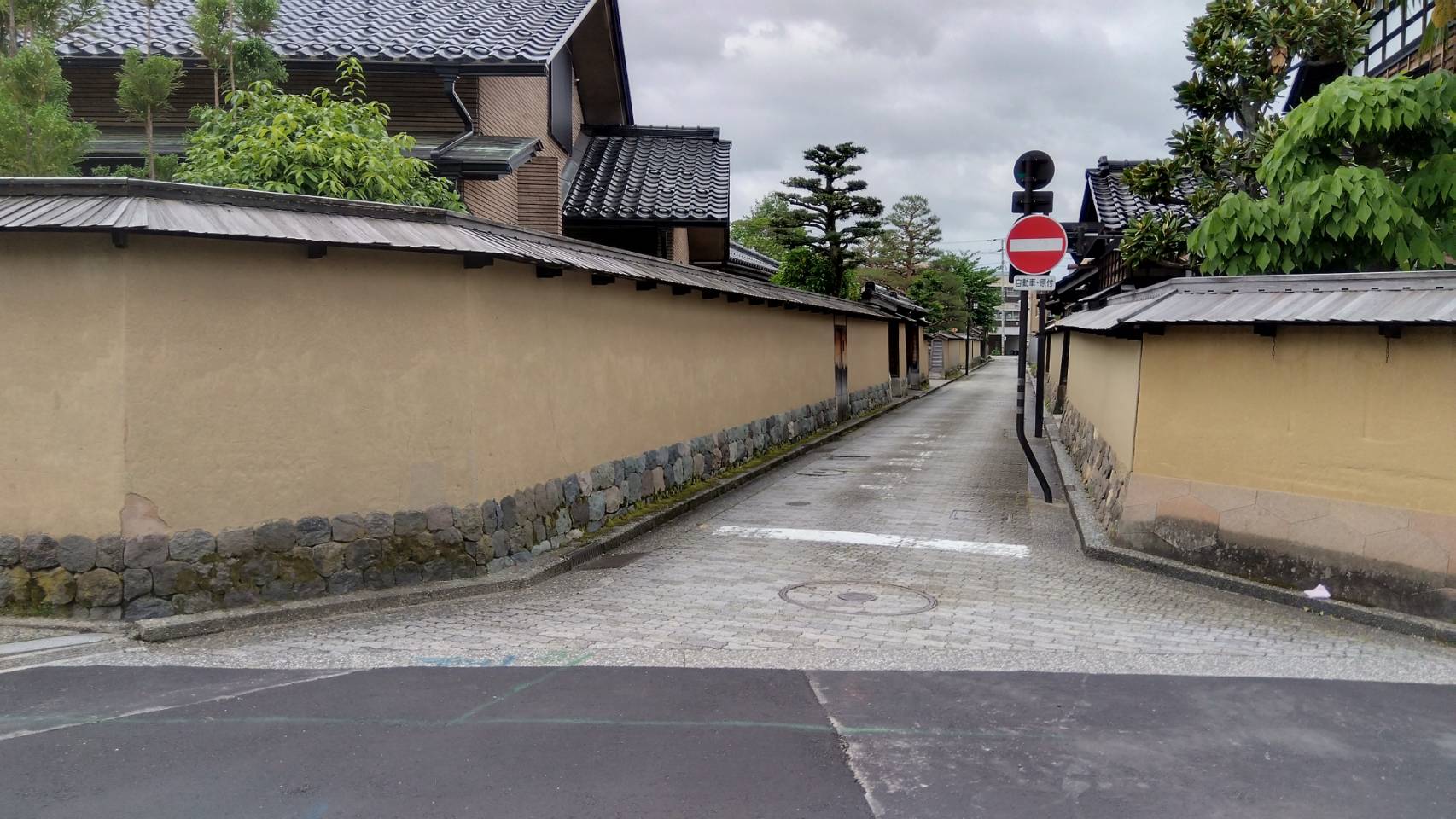金沢のお香とアロマの香り専門店(石川県金沢市)・金沢観光地・金沢の観光スポット武家屋敷跡近く・人気でおすすめのお土産処-お香専門店のアロマ香房焚屋