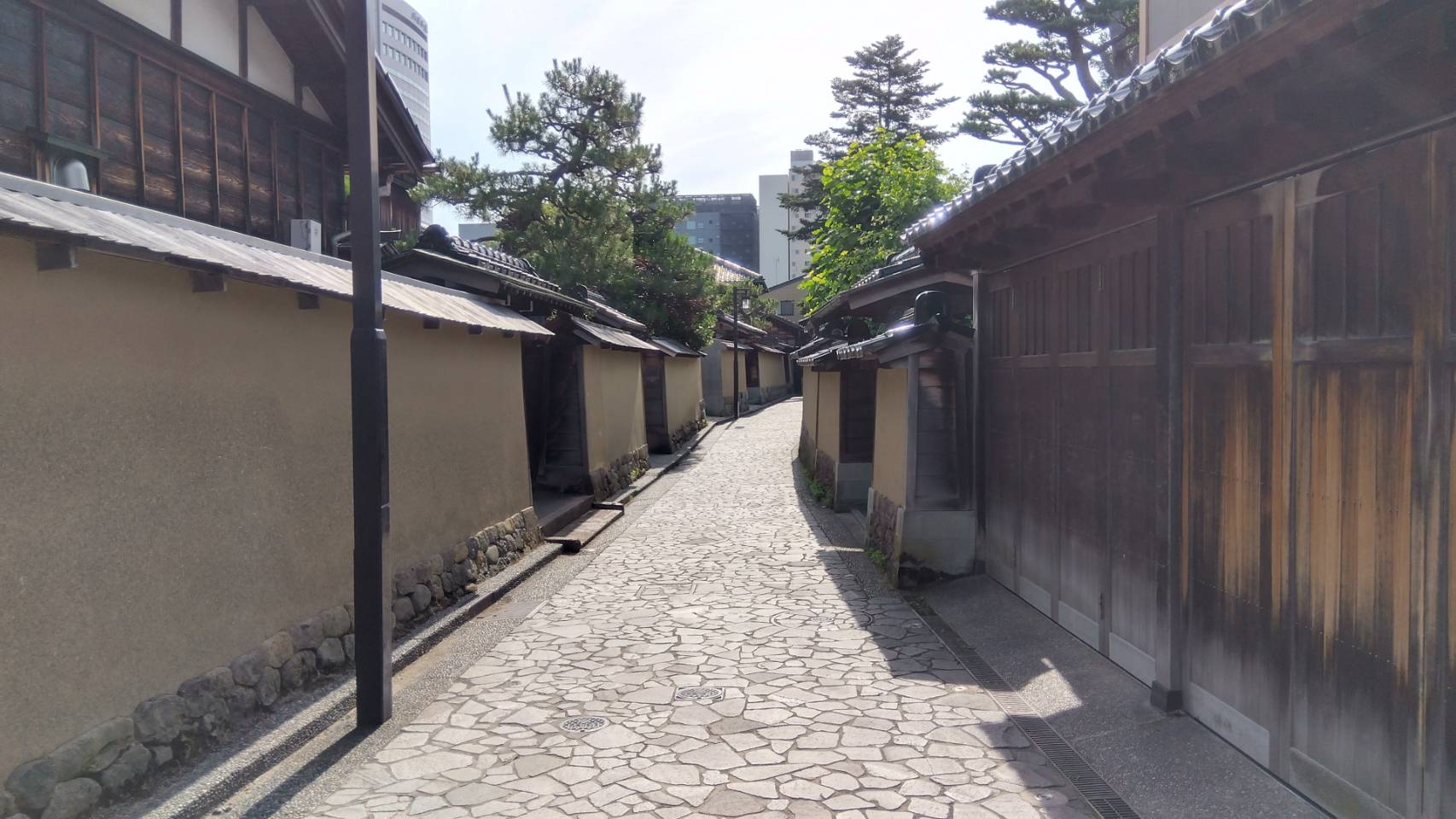 金沢のお香とアロマの香り専門店(石川県金沢市)・金沢観光地・金沢の観光スポット武家屋敷跡近く・人気でおすすめのお土産処-お香専門店のアロマ香房焚屋