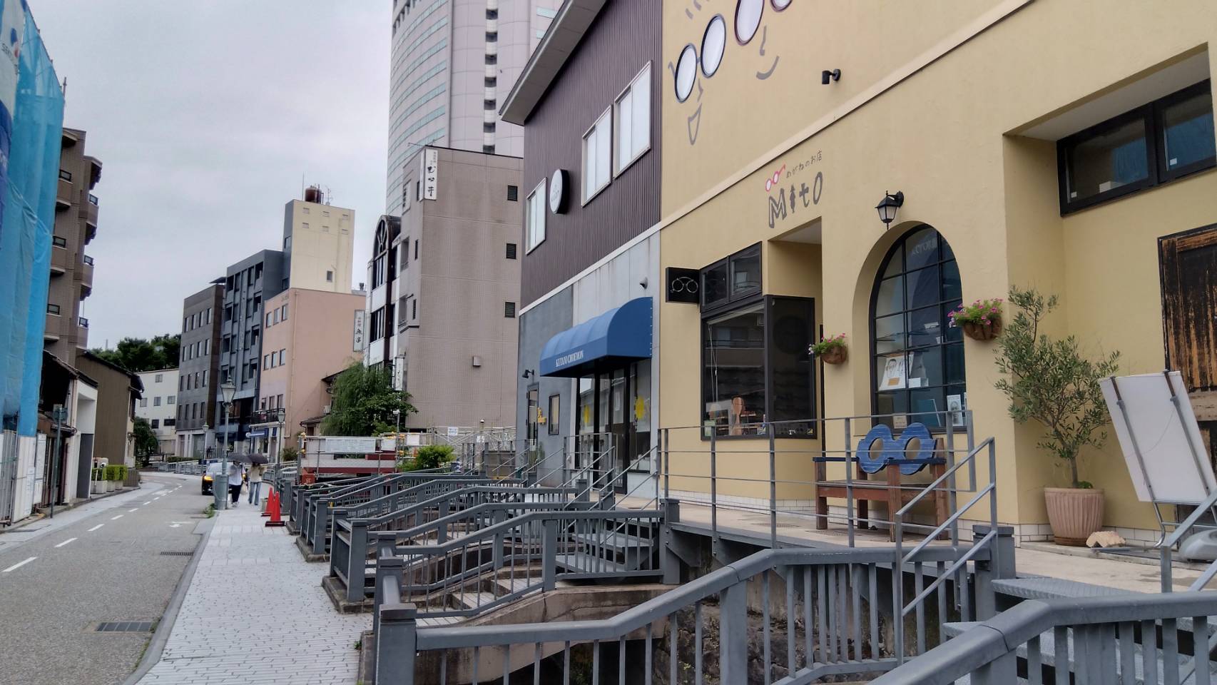 金沢のお香とアロマの香り専門店(石川県金沢市)・金沢観光地・金沢の観光スポット武家屋敷跡近く・人気でおすすめのお土産処-お香専門店のアロマ香房焚屋