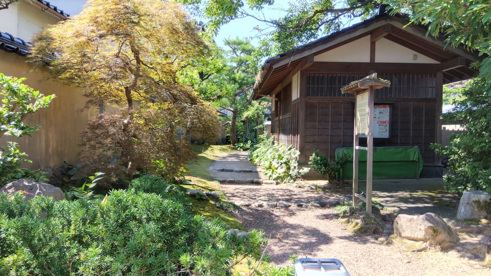 金沢のお香とアロマの香り専門店(石川県金沢市)・金沢観光地・金沢の観光スポット武家屋敷跡近く・人気でおすすめのお土産処-お香専門店のアロマ香房焚屋
