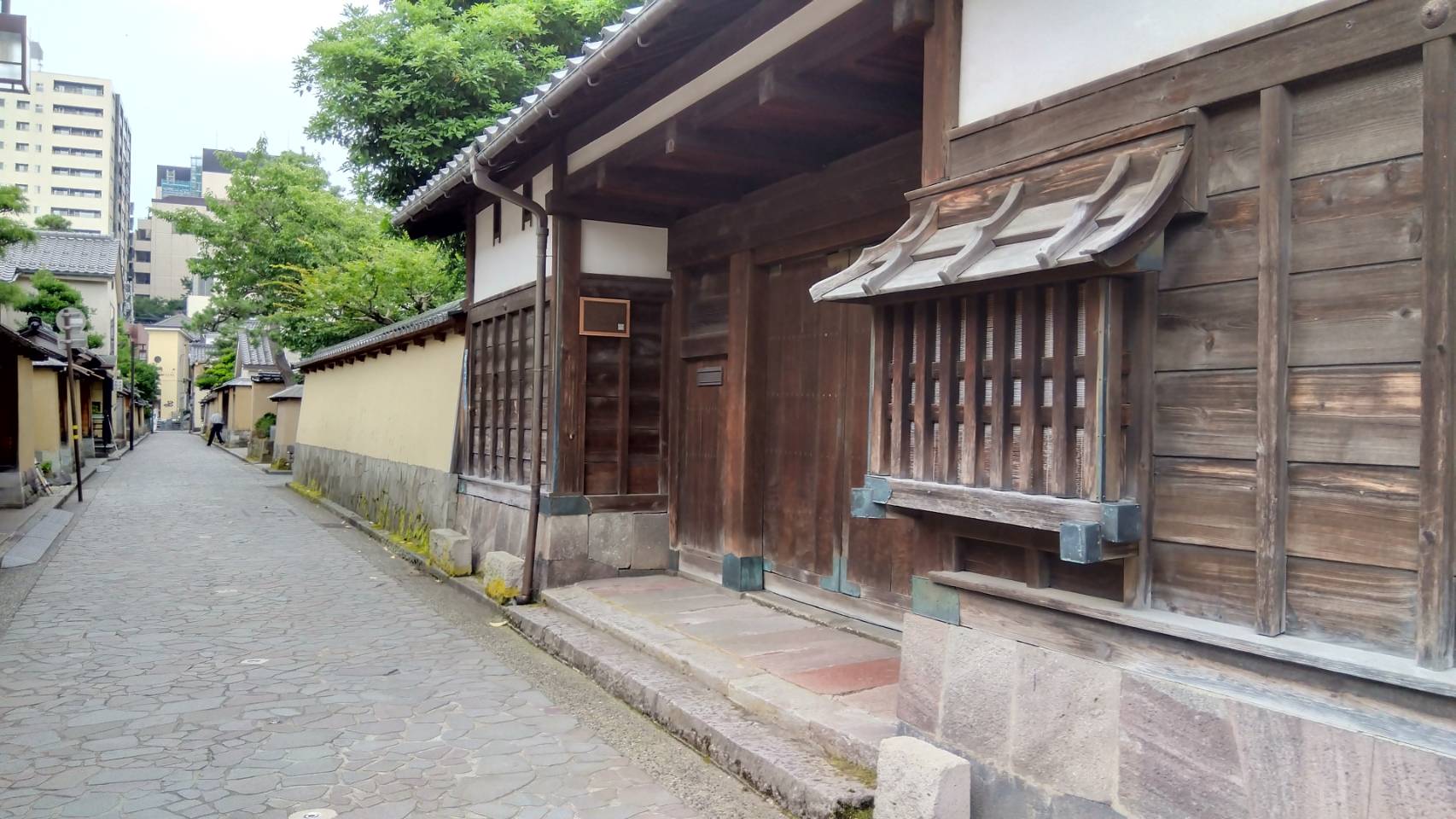 金沢のお香とアロマの香り専門店(石川県金沢市)・金沢観光地・金沢の観光スポット武家屋敷跡近く・人気でおすすめのお土産処-お香専門店のアロマ香房焚屋