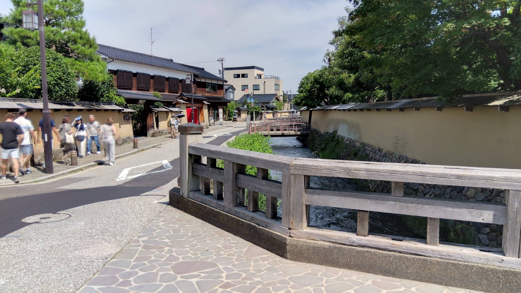 金沢のお香とアロマの香り専門店(石川県金沢市)・金沢観光地・金沢の観光スポット武家屋敷跡近く・人気でおすすめのお土産処-お香専門店のアロマ香房焚屋