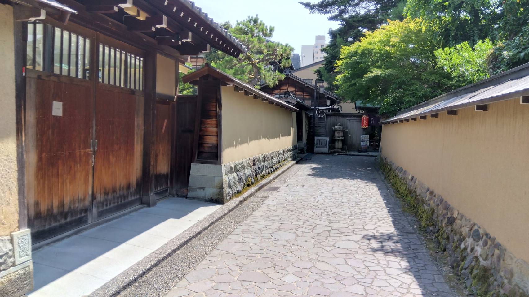 金沢のお香とアロマの香り専門店(石川県金沢市)・金沢観光地・金沢の観光スポット武家屋敷跡近く・人気でおすすめのお土産処-お香専門店のアロマ香房焚屋